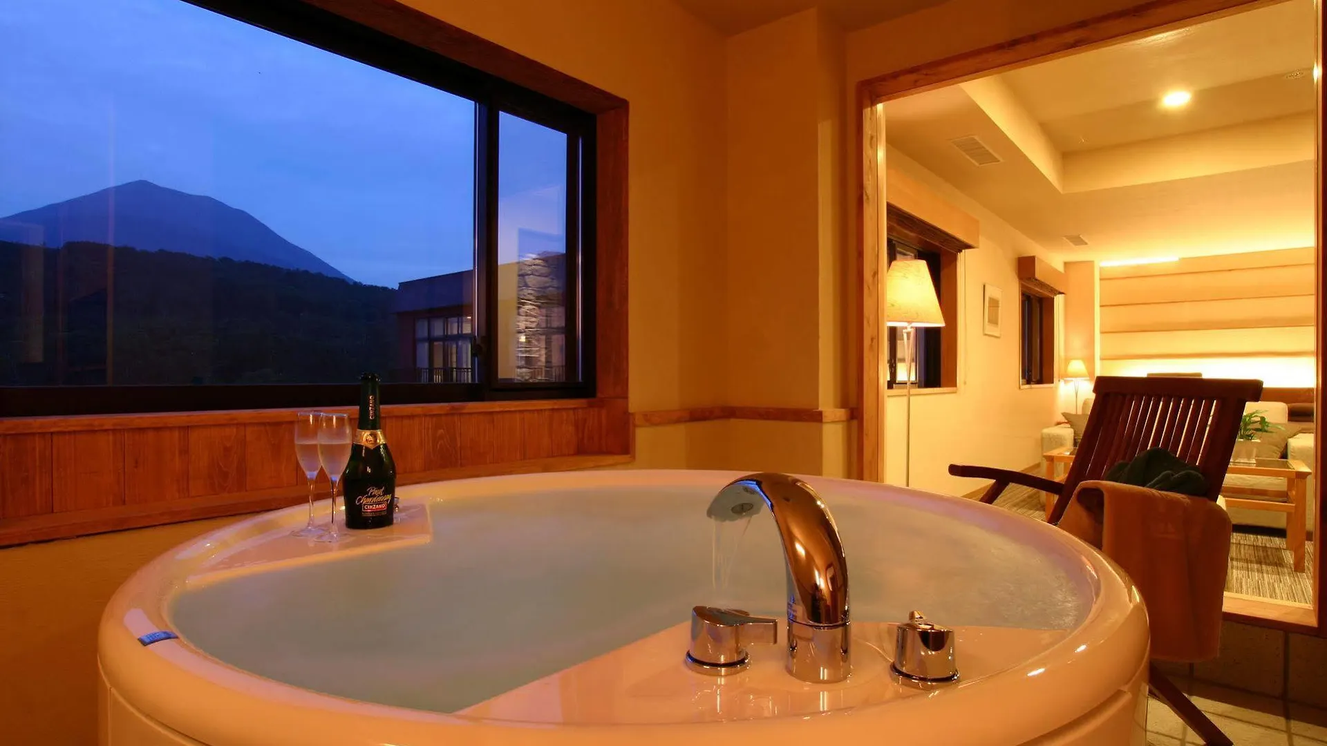 Niseko Weiss Hotel Kutchan